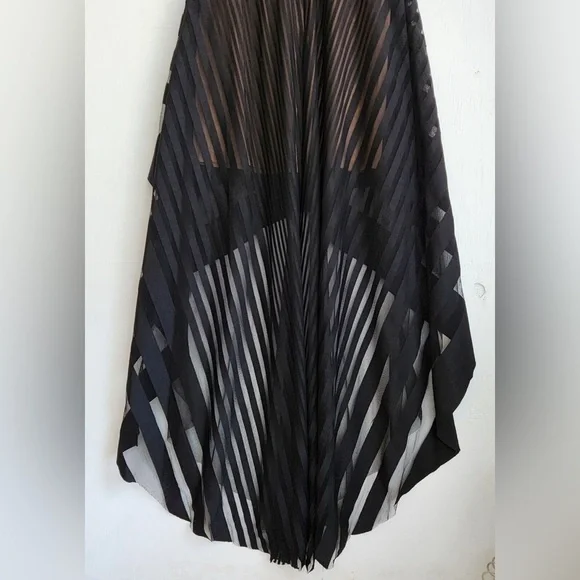 BCBGMaxAzria Keana High-Low Black Sleeveless Formal Dress Size 8 - Picture 4 of 10